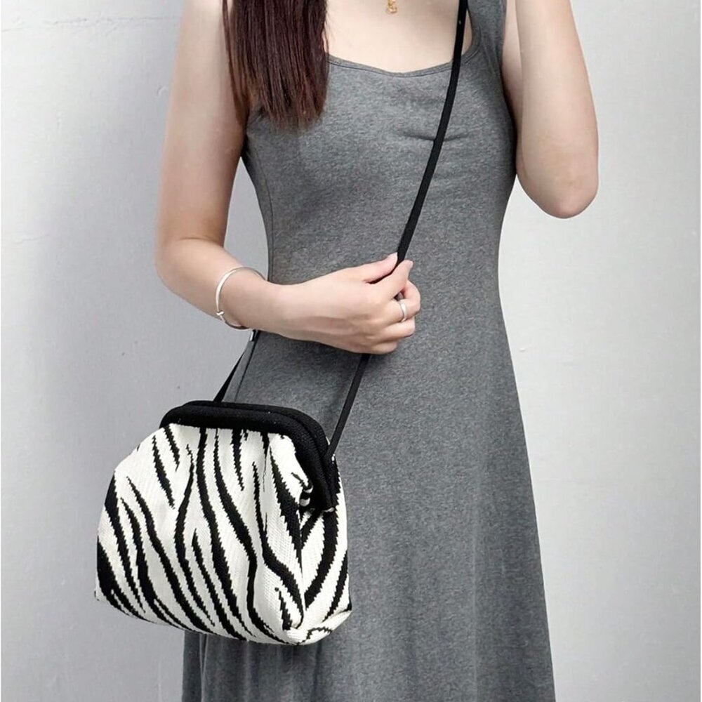 Women's Crocheted Crossbody Clutch Bag Zebra Stripe Cloud Shape
